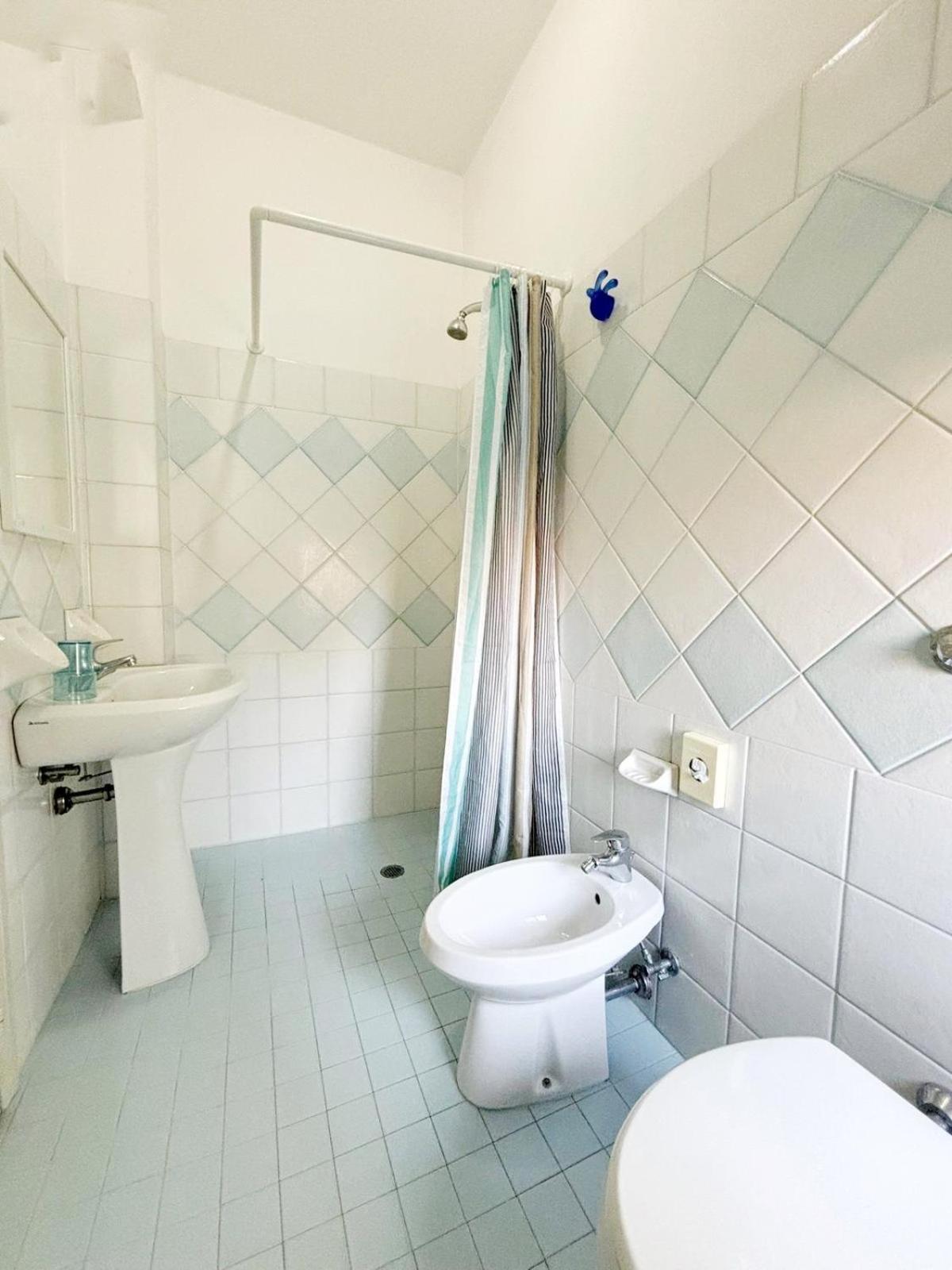 Hotel Dinarica マロッタ エクステリア 写真