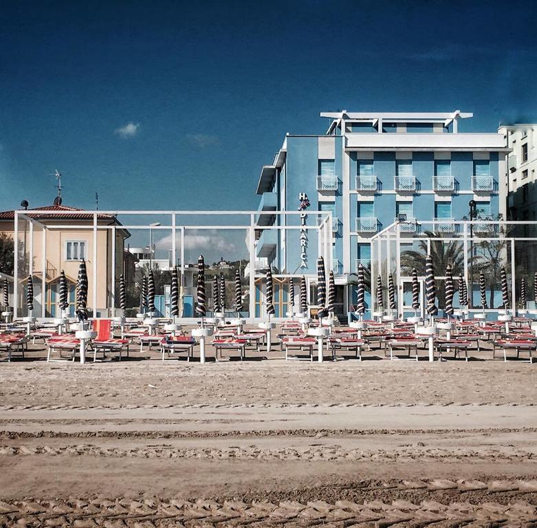 Hotel Dinarica マロッタ エクステリア 写真